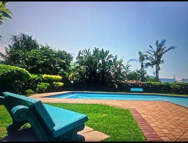 3 BEDROOM APARTMENT TO LET IN SALT ROCK